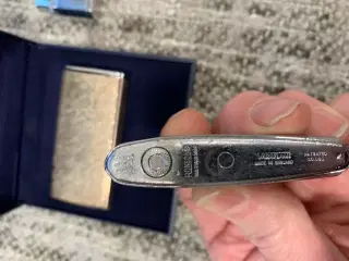 Ronson Lighter