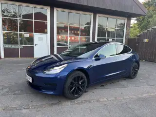 Tesla Model 3  Standard Range+ RWD