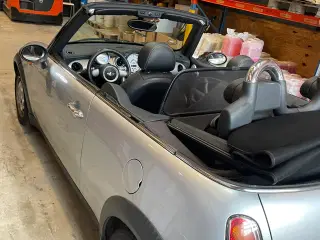 Mini One Cabriolet