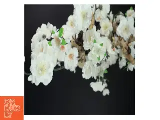 Blomsterarrangement smukt og dekorativt (str. 50 cm)