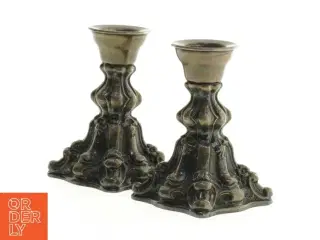 Vintage lysestager i metal (str. 8,5 x 6 x 6 cm)