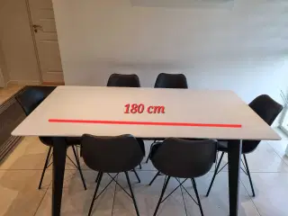 Spisebord 