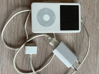 iPod classic 4. gen. 2005. 60 GB