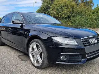 AUDI A4 AVANT