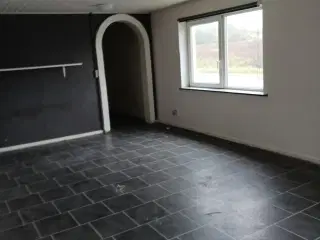 100m2 hus beliggende vejle-nr snede. 