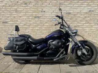 Suzuki VZ 800 Intruder