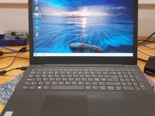 Lenovo bærbar