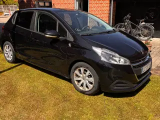 Peugeot 208 BlueHDi 100 1,5 102HK 5d 6g