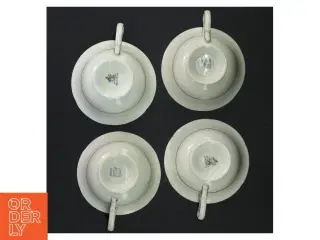 Sæt af porcelænskopper med håndtag (str. Ø 10 cm)