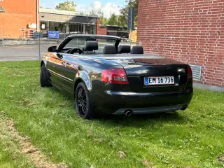 Audi A4 2,4 benzin 2003 synet 