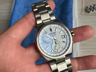 Seiko Astron Titanium 41mm Fuldt Sæt 2024 .