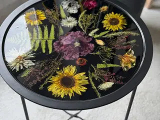Unique Handmade Coffee Table – Epoxy Resin with Re