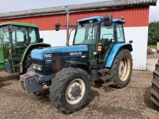 TRAKTOR, New Hol