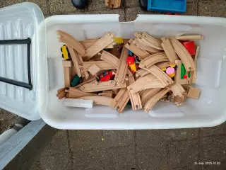 Brio træ bane med tilbehør 