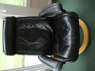 Lænestol +skammel Stresles 