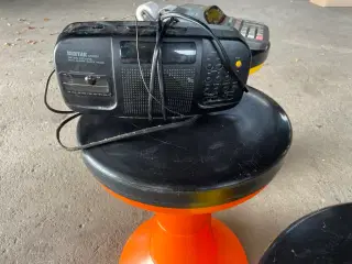Clock radio