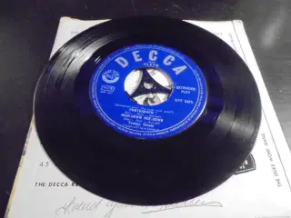 2 EP’er med Tommy Steele  