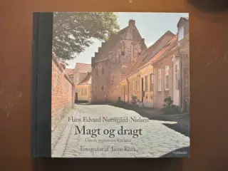 magt og dragt - dansk teglstensarkitektur, af hans