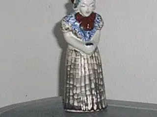 figur af kvinde med salmebog, glaseret s
