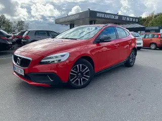 Volvo V40 Cross Country 2,0 D2 Momentum 120HK 5d 6g Aut.