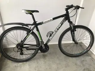 mountainbike med 24 gear