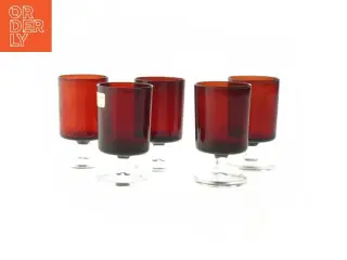 5 Røde glas med stilk RUBY RED (str. 5 stk Ø 5,5 cm længde 9 cm)