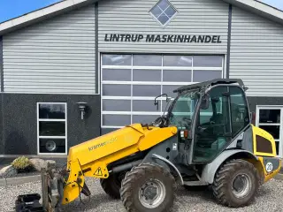 Kramer 750T Allrad med pallegafler og adabter. Med teleskop-arm