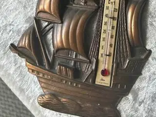 Vil købe son noget her 
