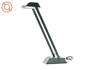 Bordlampe der kan vippes frem og tilbage