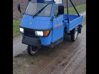 Ape 50 tuk tuk