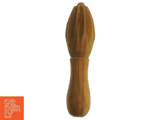 Træ citruspresser (str. 15 cm)