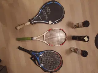 Tennisketchere 2 voksen, 1 junior og bolde