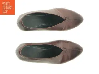 Brune læderpumps