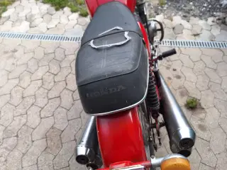 honda cb 750.k7