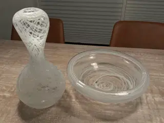 Glas vase og bordskål 