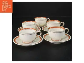 Porcelæns kaffekopper med underkopper fra Københavns Porcelæns Maleri (str. 11 ø cm og 6 ø cm)