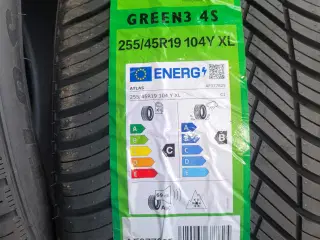 255 / 45 R 19