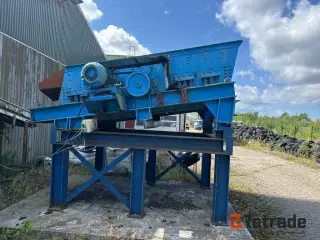 - - - Sigte med sold