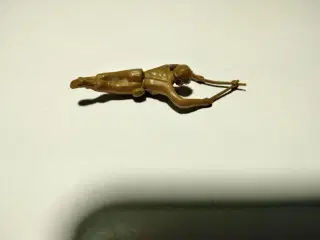 Meget små plastiksoldater (4 Billeder)