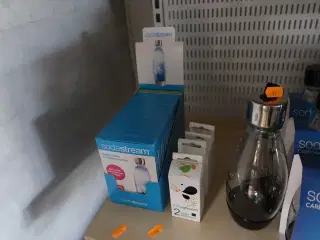 Rengøringstabletter samt låg SODASTREAM