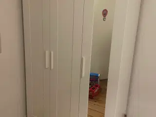 Ikea Garderobeskab med 3 døre