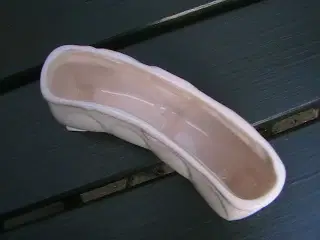 Ældre speciel Vase eller ? 65,- kr.