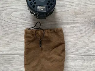 Abu Garcia Diplomat 256 Fluefiskehjul.