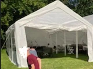 Harald Nyborg partytelt 4x8 meter med bundramme