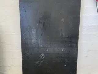 2 Scenepodier på 1x2 mtr med 30 cm ben og clamps