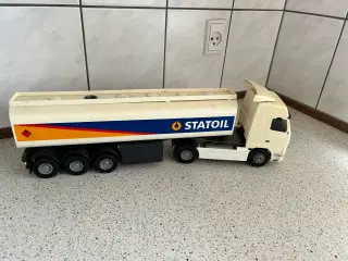 Modellastbil 