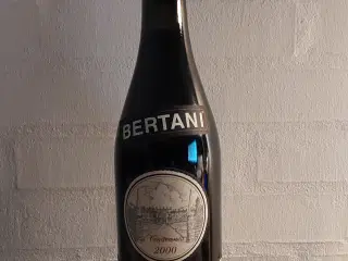 Amarone Bertani della Valpolicella Classico år2000