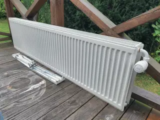 Dobbelt pladeradiator Hvid