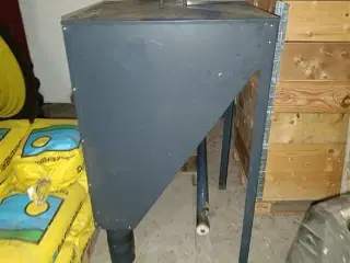 - - - Stokerfyr In-fire 3-15,5 kW