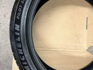 Dæk 20” Pirelli / Michelin